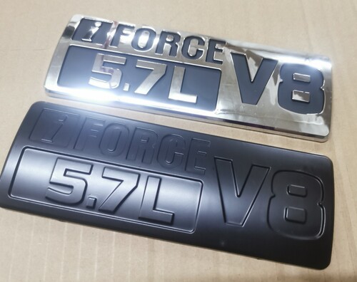 适用于丰田坦途I FORCE 5.7L V8车标 坦途ABS叶子板侧标 后尾贴标