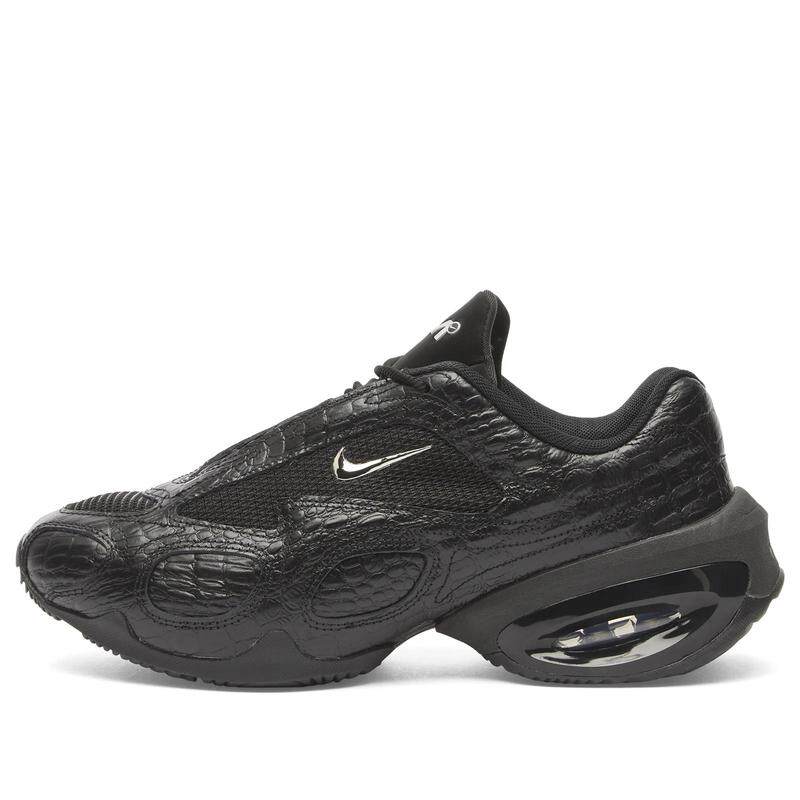 代购Nike耐克女士运动鞋气垫缓震透气设计轻便支撑耐磨防滑黑色
