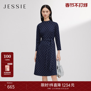 JESSIE复古波点印花连衣裙女士2025年冬季新款系带收腰立领中长款