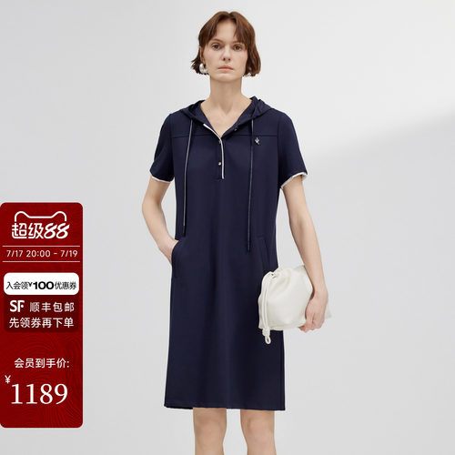 JESSIE轻运动风四面弹连帽连衣裙