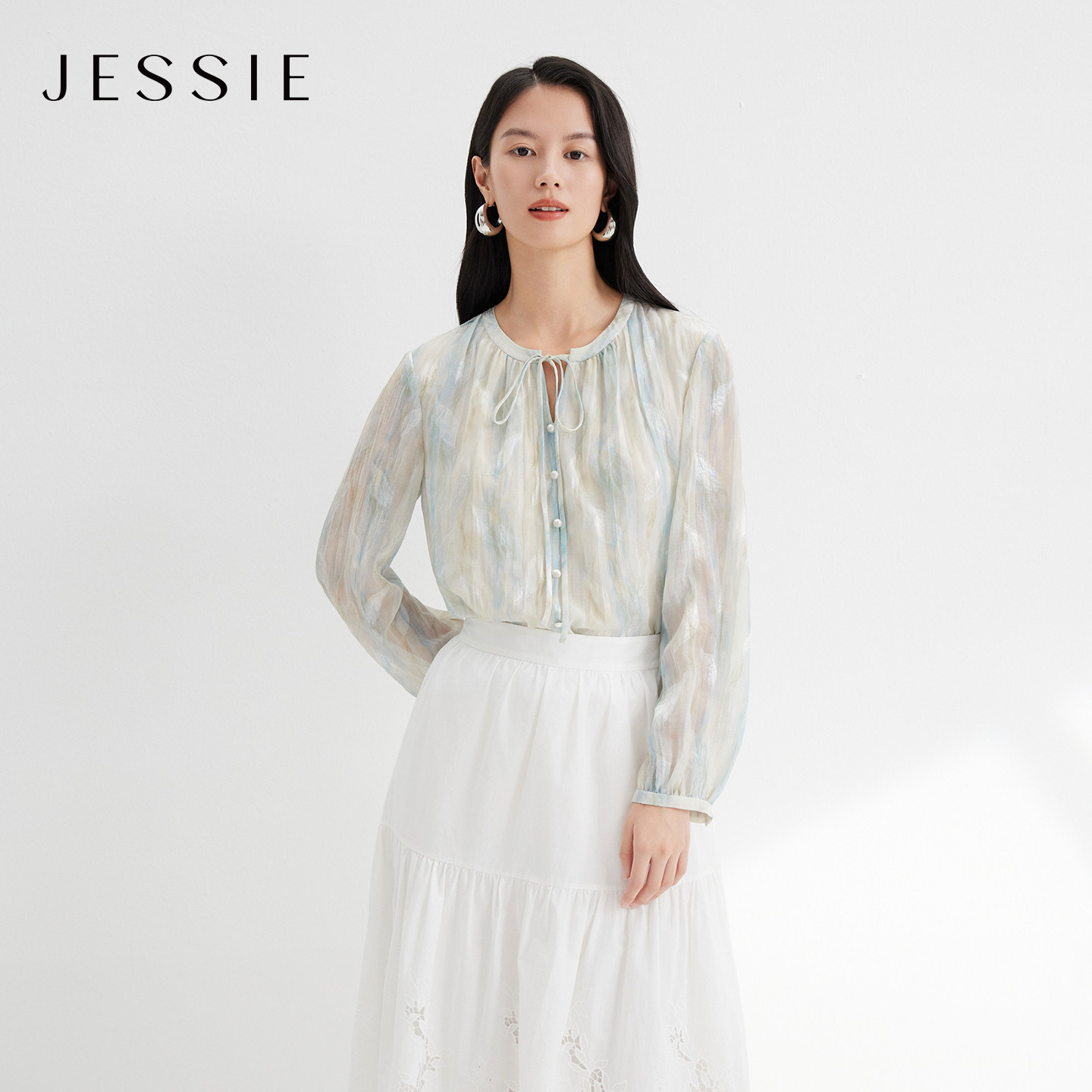 JESSIE法式优雅晕染印花上衣女朦胧感系带圆领长袖上衣26春季新款