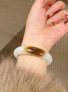 外蒙料一口糖玉镯子仿和田玉糖白扁条手镯白玉带黄糖女款玉镯