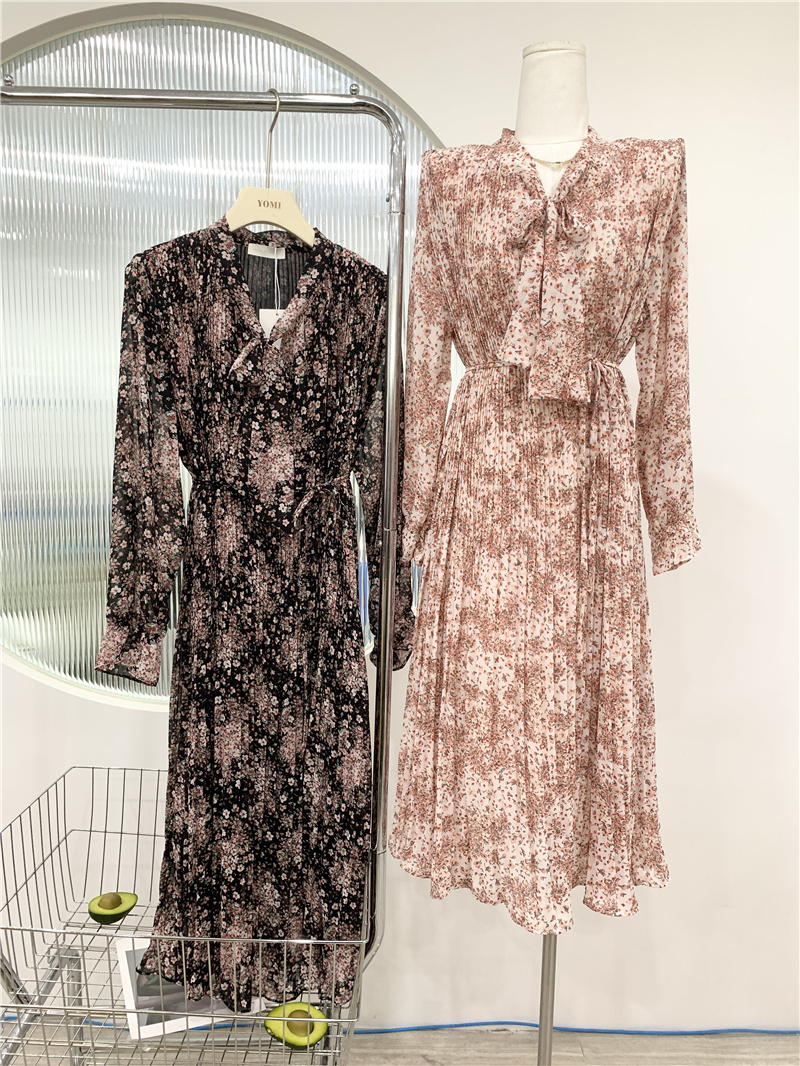 韩版碎花宽松压褶雪纺蝴蝶结领