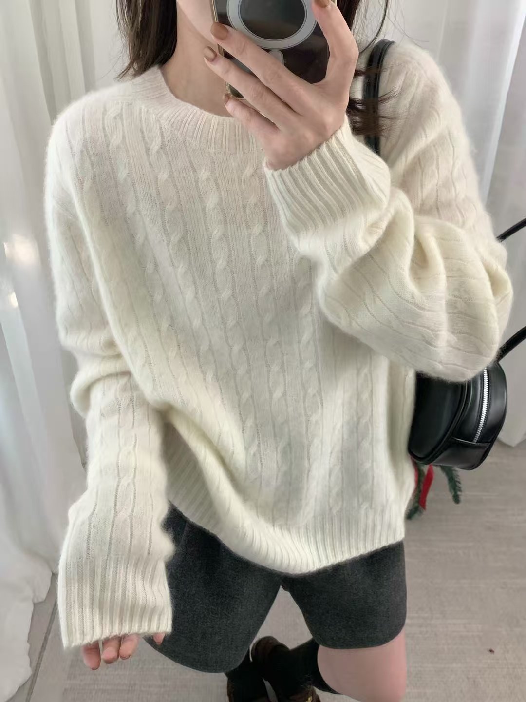欧货羊绒羊毛拉毛圆领麻花纹简约大方宽松慵懒风套头毛衣打底衫
