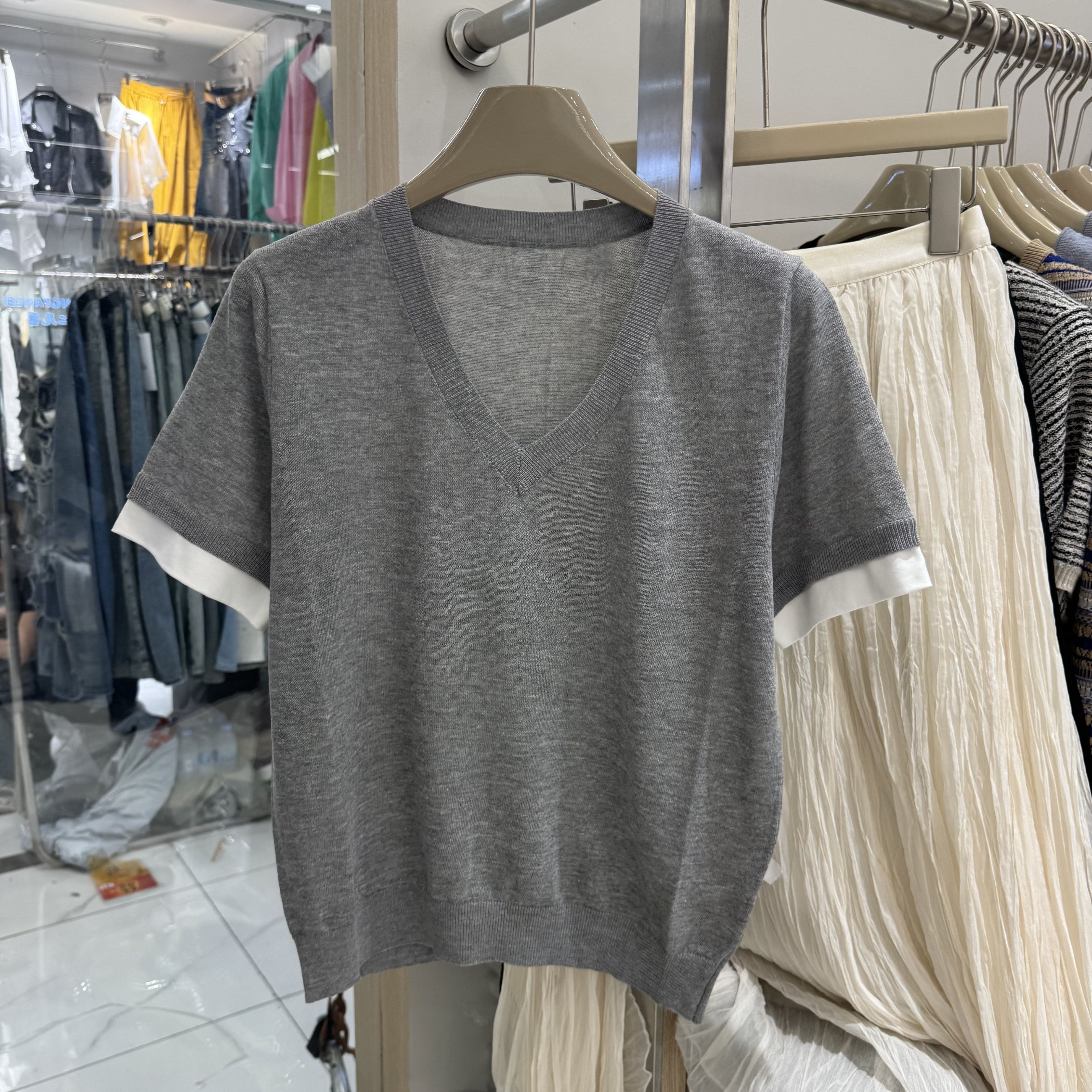 欧洲站夏季新款2026欧货女装V领拼色短袖亚麻针织衫时尚简约上衣