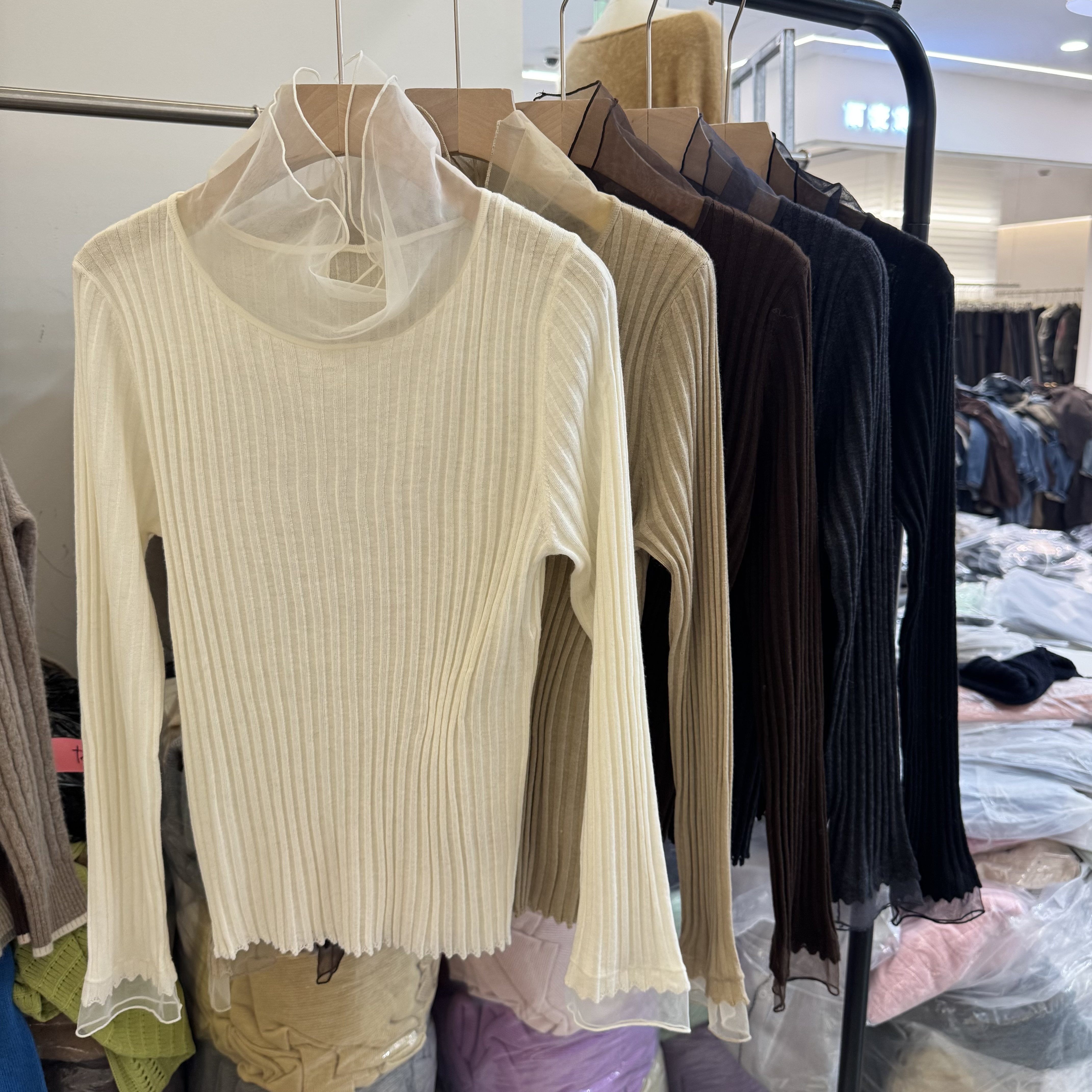 欧洲站2026秋冬新款女高领拼接网纱坑条修身桑蚕丝羊毛针织打底衫