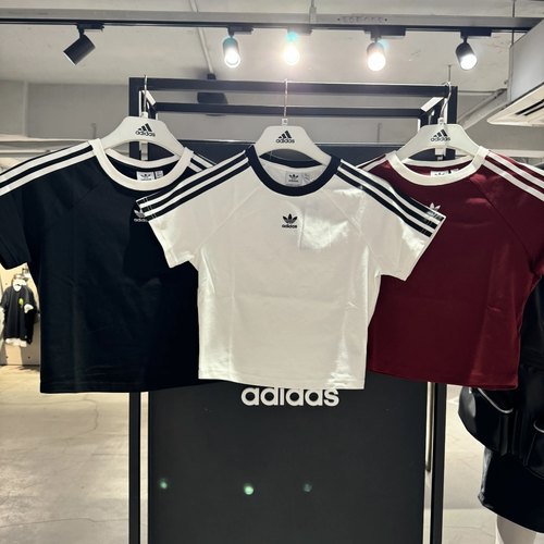Adidas三叶草 女子运动休闲潮流短款短袖T恤KF0314 JC8703 JC8704