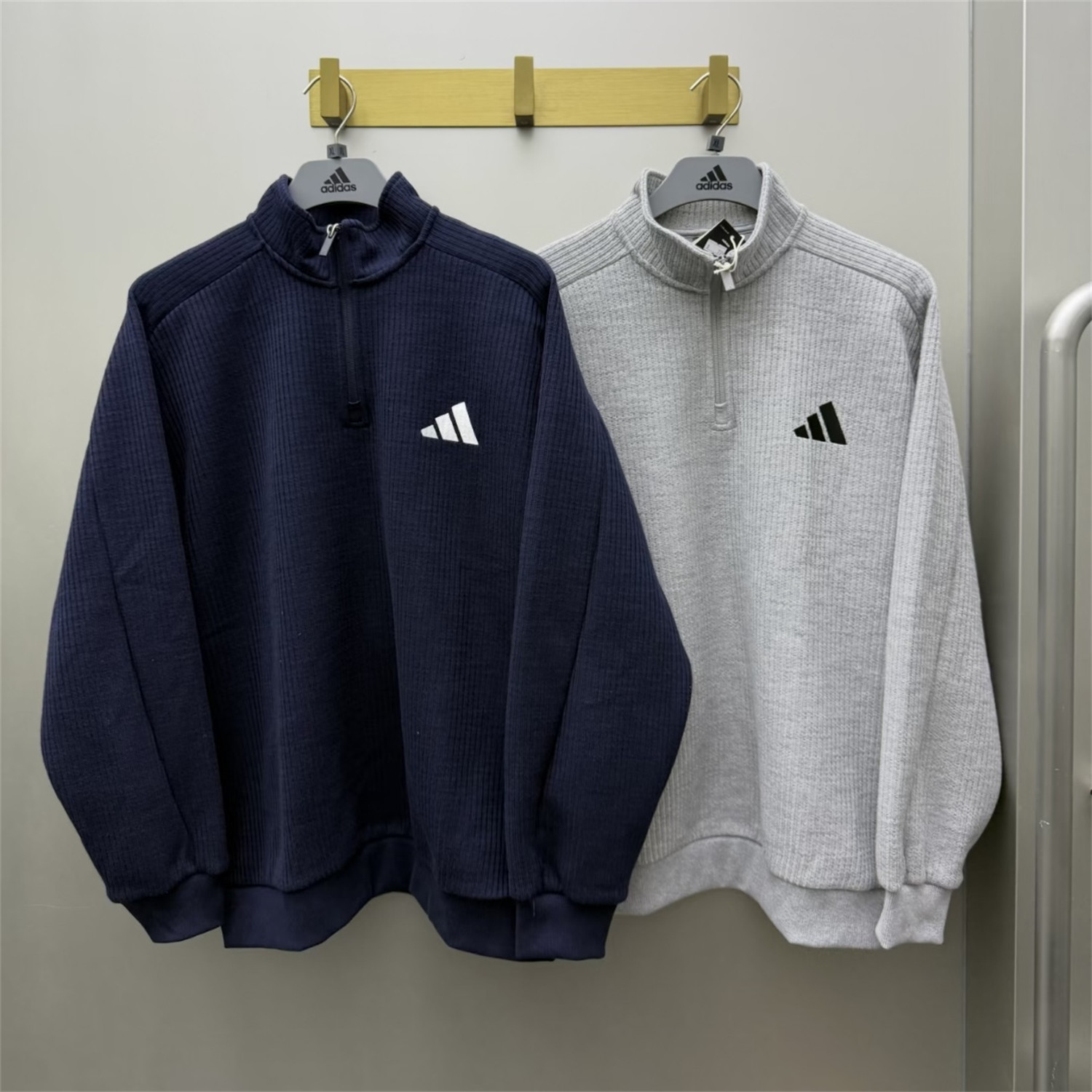 阿迪达斯 男子运动休闲加绒半拉链针织套头衫卫衣 KV5944 KV5943,运动服/休闲服装,运动卫衣/套头衫,淘宝优惠券,粉丝福利购,淘宝优惠卷