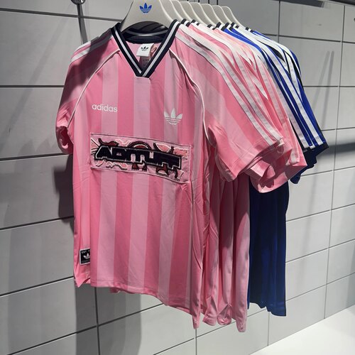 Adidas三叶草 女子运动潮流刺绣条纹复古短袖T恤 KD2272 KD2274