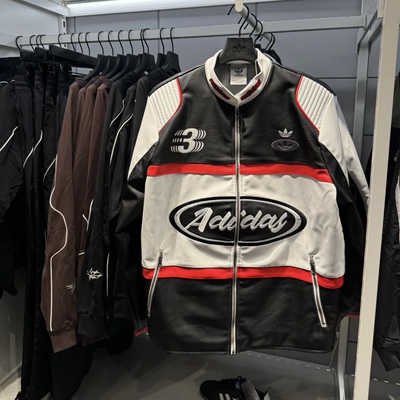 Adidas三叶草 运动休闲潮流复古刺绣摩托机车服夹克外套 JM8031