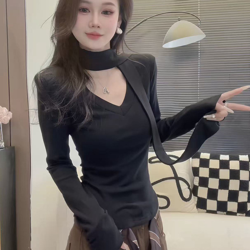 黑色纯欲风高级感V领修身飘带百搭上衣女秋冬新款长袖内搭打底衫