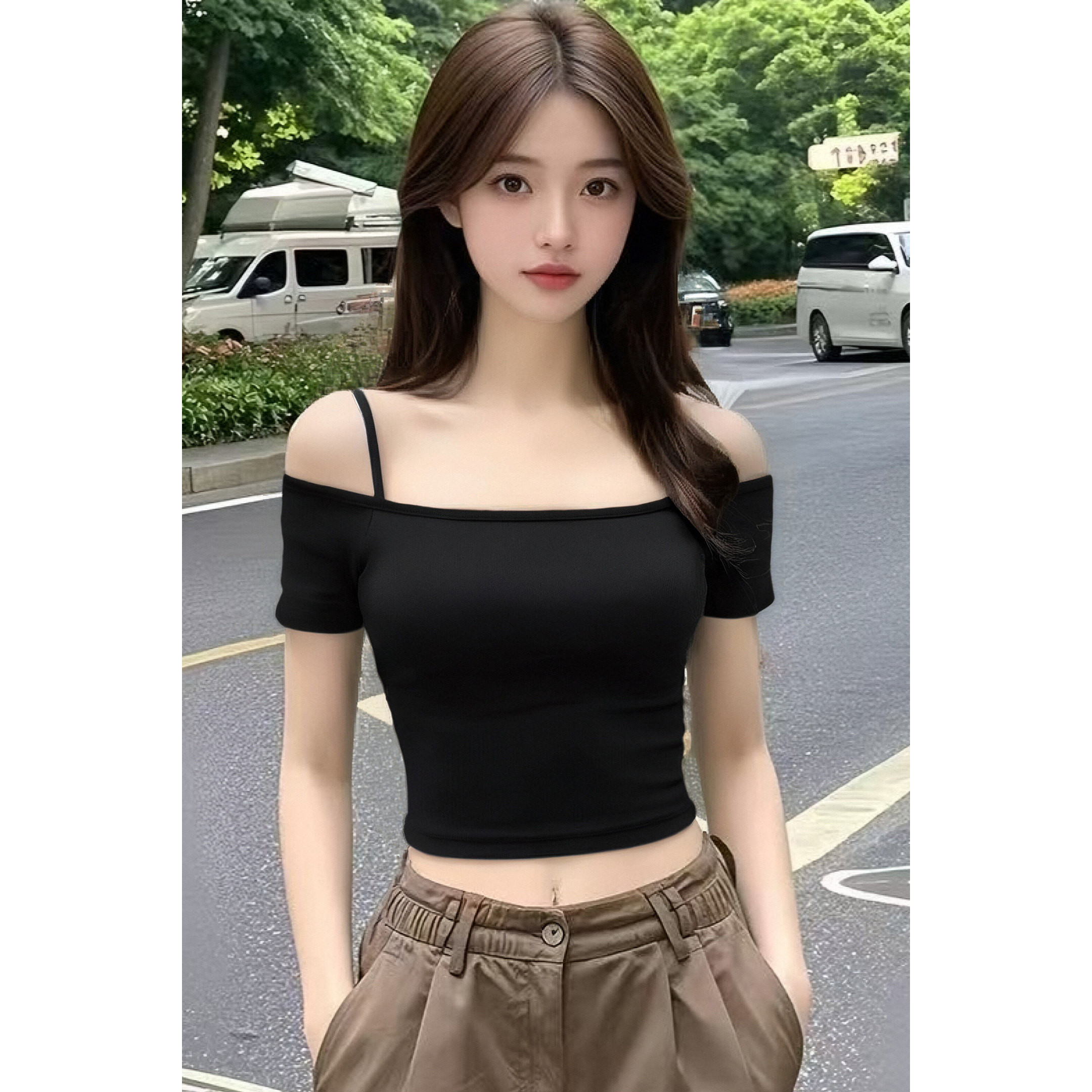 辣妹性感露肩短袖T恤女夏季新款吊带修身显瘦纯欲风短款上衣时尚