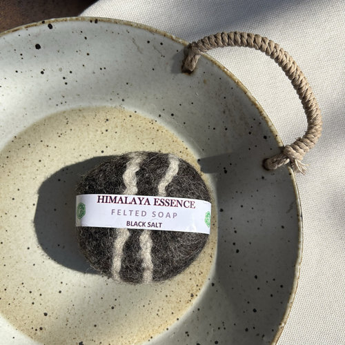 HIMALAYA尼泊尔羊毛毡手工皂冷制皂喜马拉雅精油香皂-黑盐味道