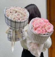 Chanel, клубника, упаковка, ткань, цветочный магазин, материал, розы, в стиле Шанель, букет