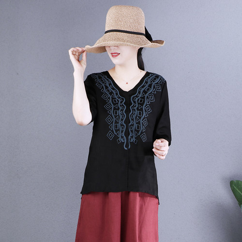 宽松t恤女中袖素材模板 宽松t恤女中袖图片下载 小麦优选