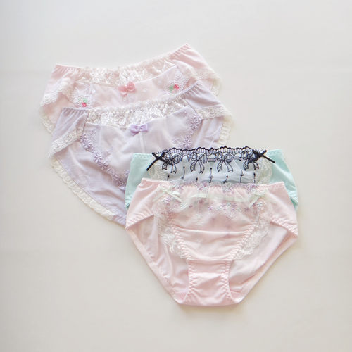 蕾丝刺绣纯棉纯色内裤女