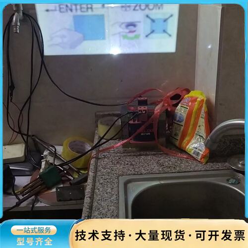 夏普投影仪XR~E820SA，外观新，亮度好，实物拍照，没有询价