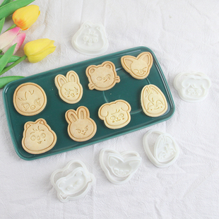 韩国男团skzoo卡通动物形象饼干模具3d立体按压曲奇印花烘焙工具