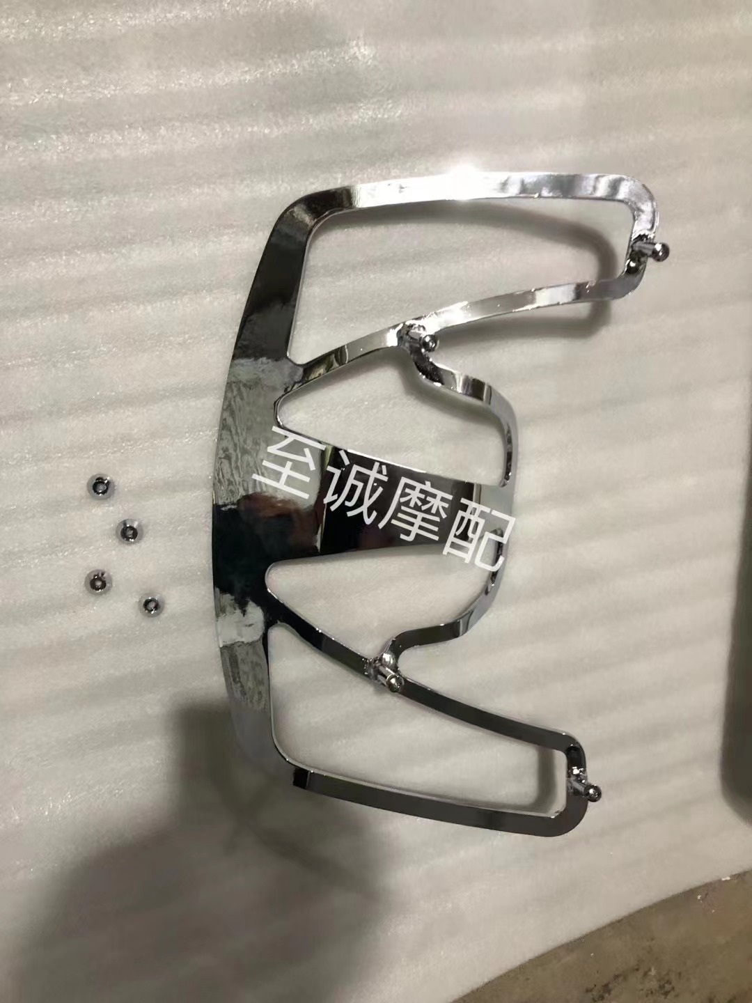 本田金翼GL1800摩托车后箱架尾箱架行李架后货架  翻新电镀