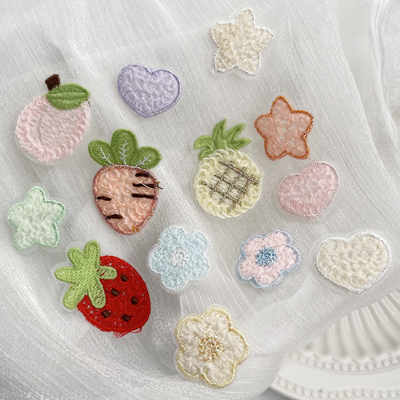 金边爱心绣布贴毛巾绣卡通刺绣衣服补丁贴牛仔裤子破洞修补装饰贴