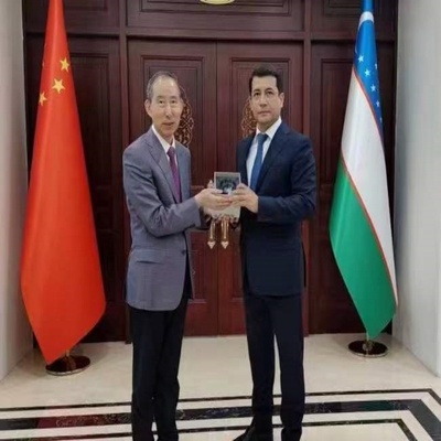 乌兹别克斯坦大使馆商务交流6月底会议拜访个人ip打造企业营销