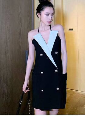 2022秋季新款高端名媛气质女夏装女神范漏肩轻熟风中长款连衣裙女