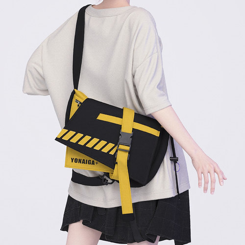 原创潮牌ins机能撞色酷飒斜挎包