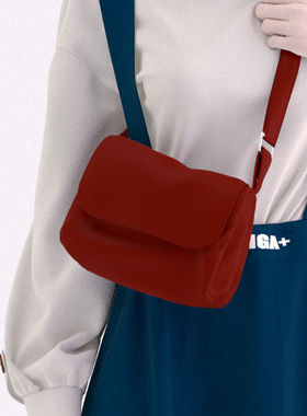 YONAIGA+马卡龙红色小方包腋下包2022新款时尚百搭单肩包斜挎包