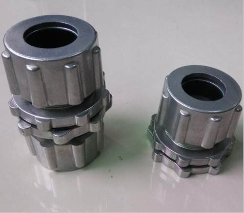 直销脉冲阀连接件 除尘电磁阀配件 箱体连接器 穿壁连接器配件