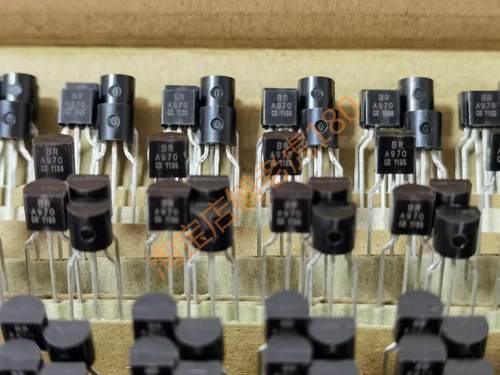 全新原装低噪声音频放大三极管 2SA970 2SC2240蓝箭品牌