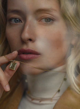 LouiseDamas方牌女四叶草项链