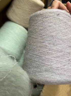 尾 春天气息 意大利Lineapiu凌志纱单股11.5 细幼马海毛针织开衫K