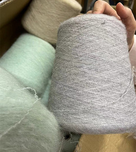 尾 春天气息 意大利Lineapiu凌志纱单股11.5 细幼马海毛针织开衫K