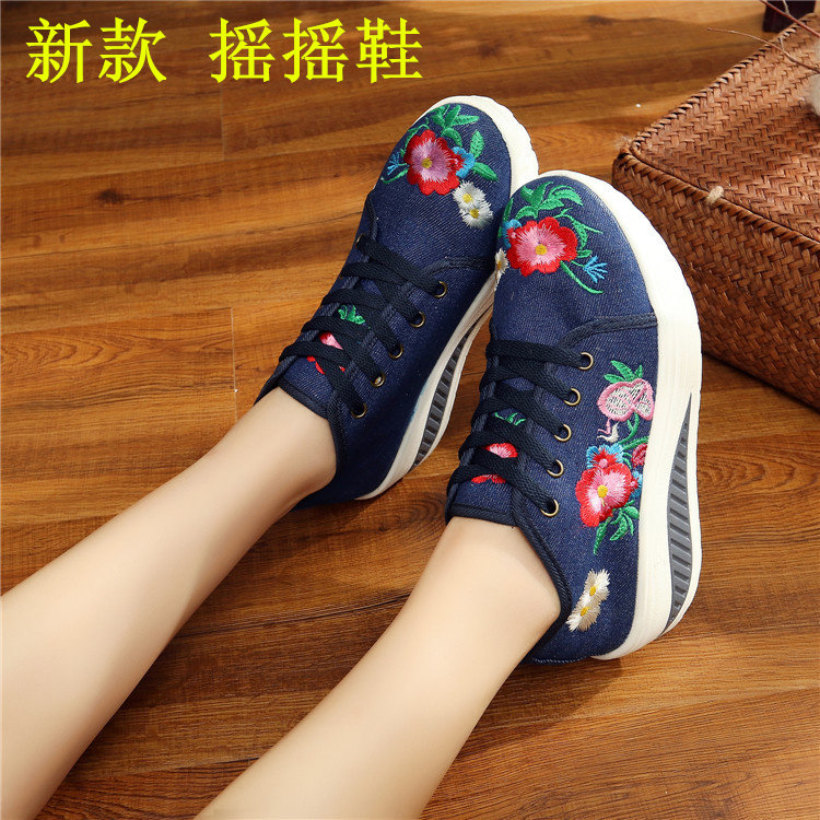 2020年春夏款摇摇鞋 坡跟百搭学生系带绣花鞋 民族风女单布鞋