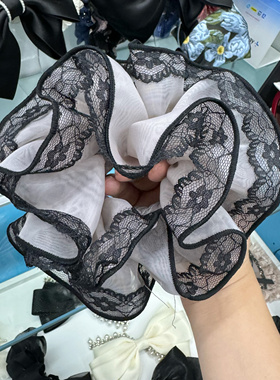 法式新款云朵蕾丝边大肠发圈超仙宫廷简约高级感扎头发绳头饰女