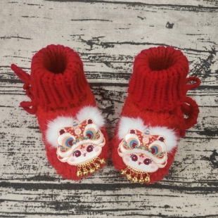 大红色宝宝鞋子可爱醒狮保暖鞋新生儿鞋厚款卡通棉鞋绒绒保暖童鞋