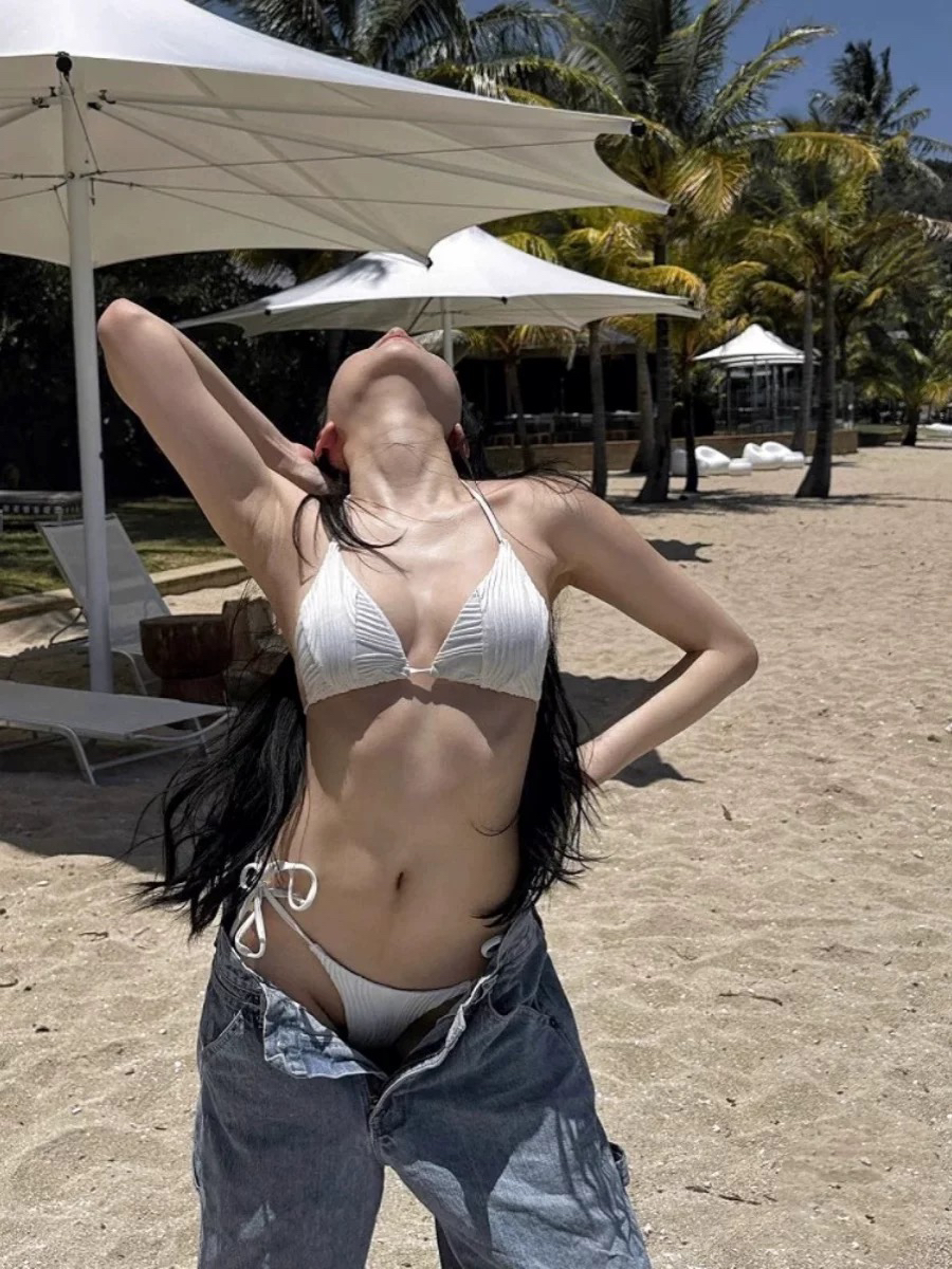 泳衣女2024年新款爆款性感比基尼三点式分体三角度假女士泳装女款