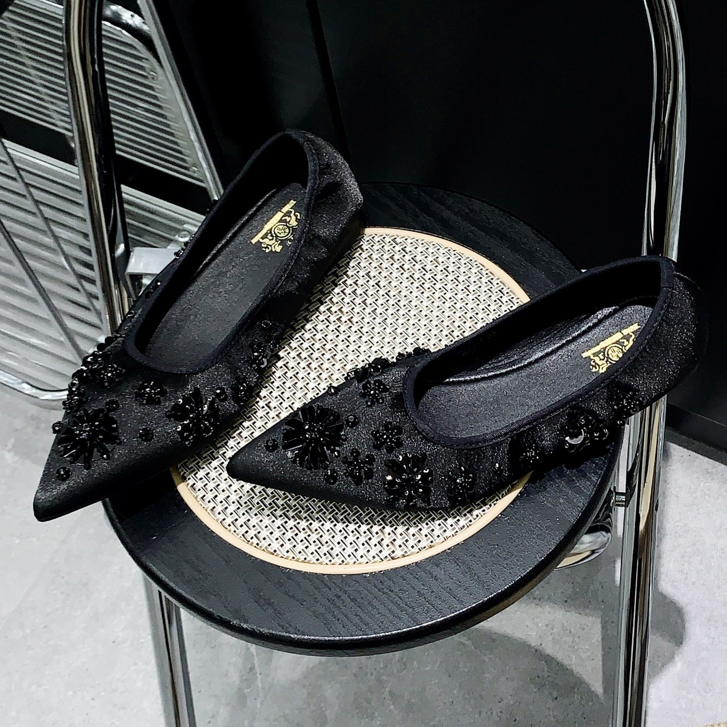 手工缝制亮片水钻拼花尖头浅口单鞋平底鞋休闲松紧口舒适小众女鞋,女鞋,棉鞋,淘宝优惠券,粉丝福利购,淘宝优惠卷