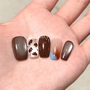 高级感显白美甲 秋冬蓝棕豹纹晕染猫眼手工穿戴甲短款 海盐生巧