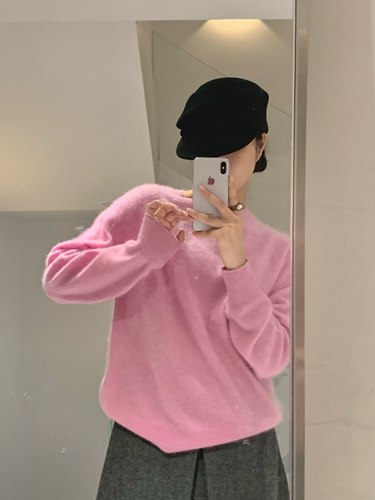 洋葱家2025秋冬新款女装宽松女绵羊毛低圆领针织衫