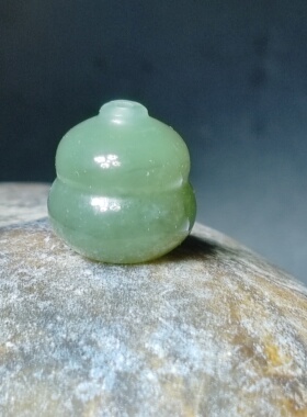 和田玉葫芦吊坠配饰11*11MM