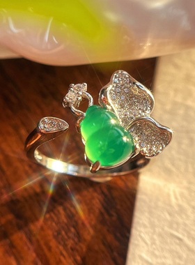 国风复古玻璃体帝王绿天然玉髓玛瑙蝴蝶戒指