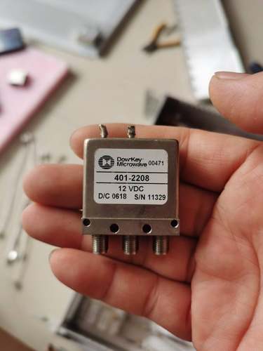 Dowkey 401-2208 DC-18GHz SPDT 12V单 同轴开关