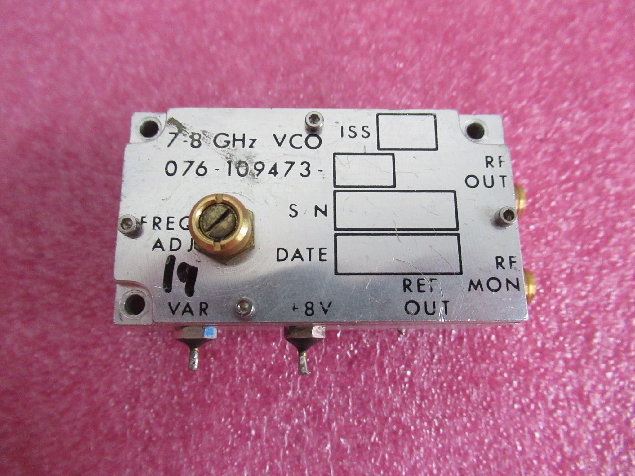 进口 076-109473 7-8ghz sma母头 射频微波vco振荡器