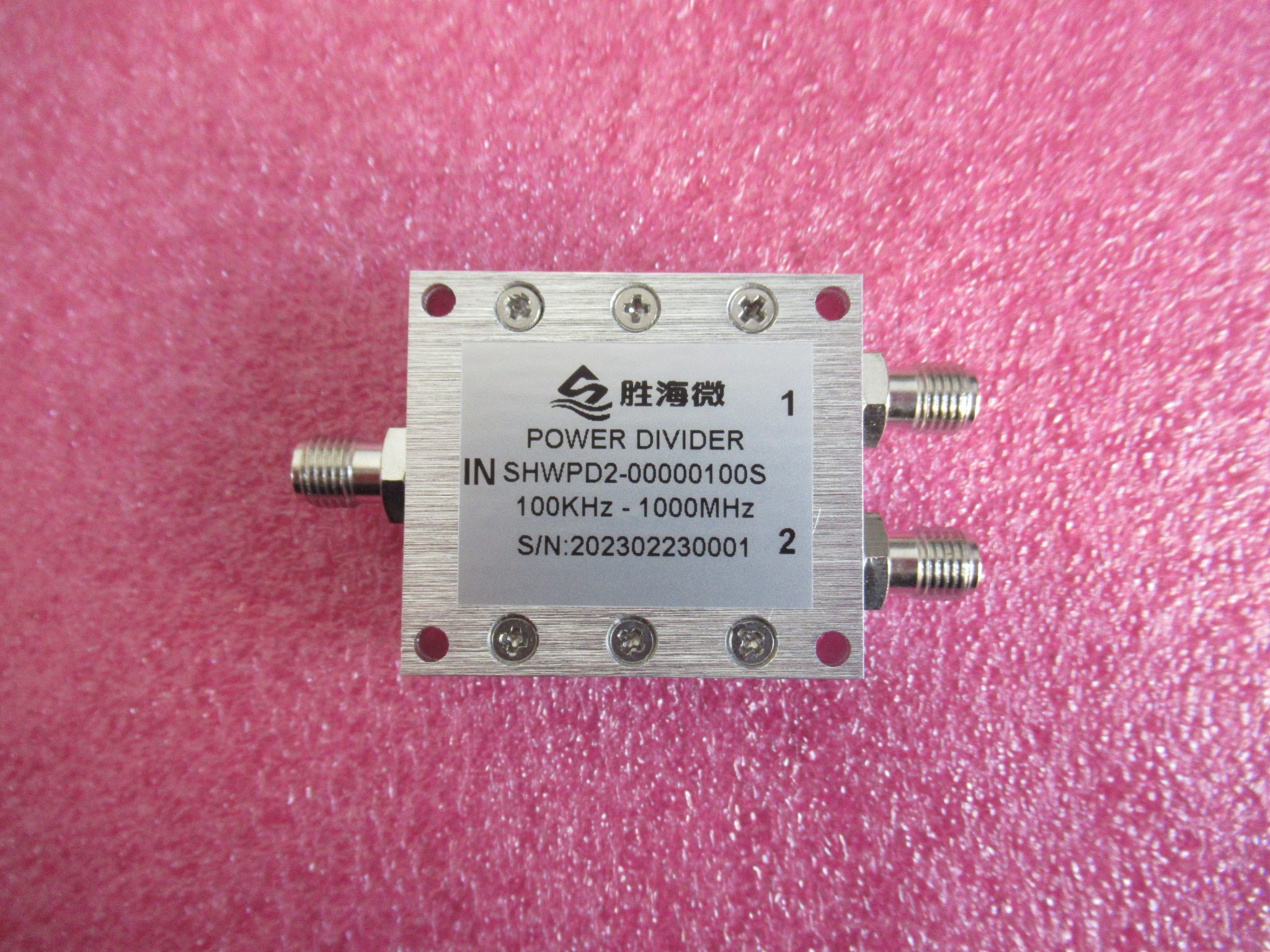 100khz-1000mhz sma接头 低损耗高隔离度 射频一分二功率功分器