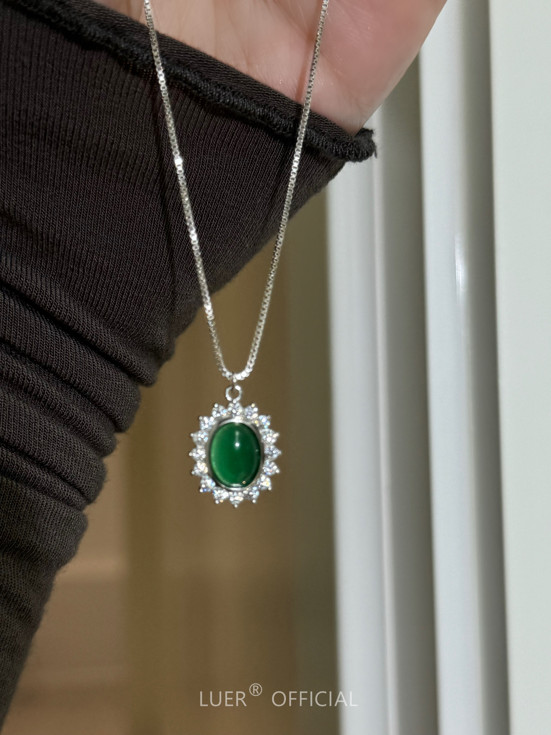 赠证书！新中式 精工 天然绿玉髓通体纯银轻奢镶钻锁骨链项链