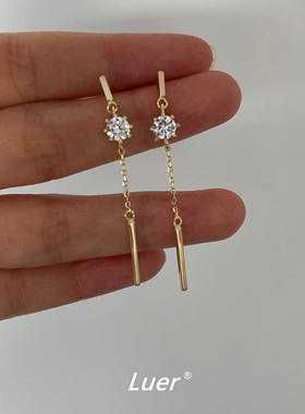 上新8折 单钻竖条耳坠~ 简约随性 通体925银光面chic气质耳钉ins