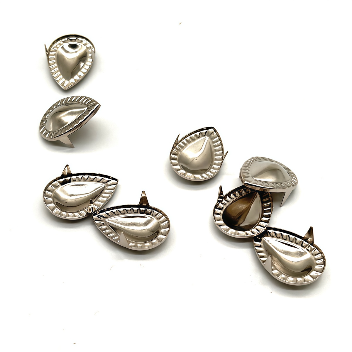 椭圆水滴形金属铆钉银色复古装饰