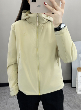 2025新款保暖棉服女士冬季防风连帽短款加厚外套休闲户外轻便棉衣