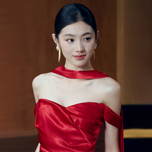 之既「绯序」抹胸晚礼服红色一字肩敬酒服订婚连衣裙显瘦公司年会